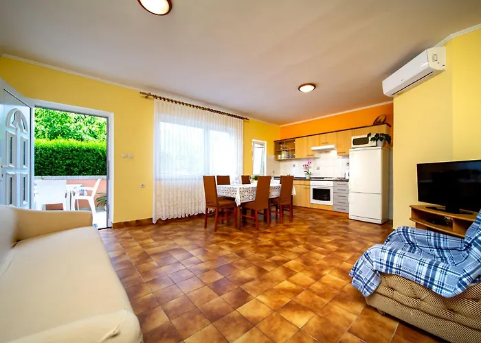 Kastell-3 By Interhome * Lopar